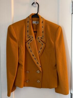 Vintage Korean Blazer w/ Shoulder Pads (Size M)